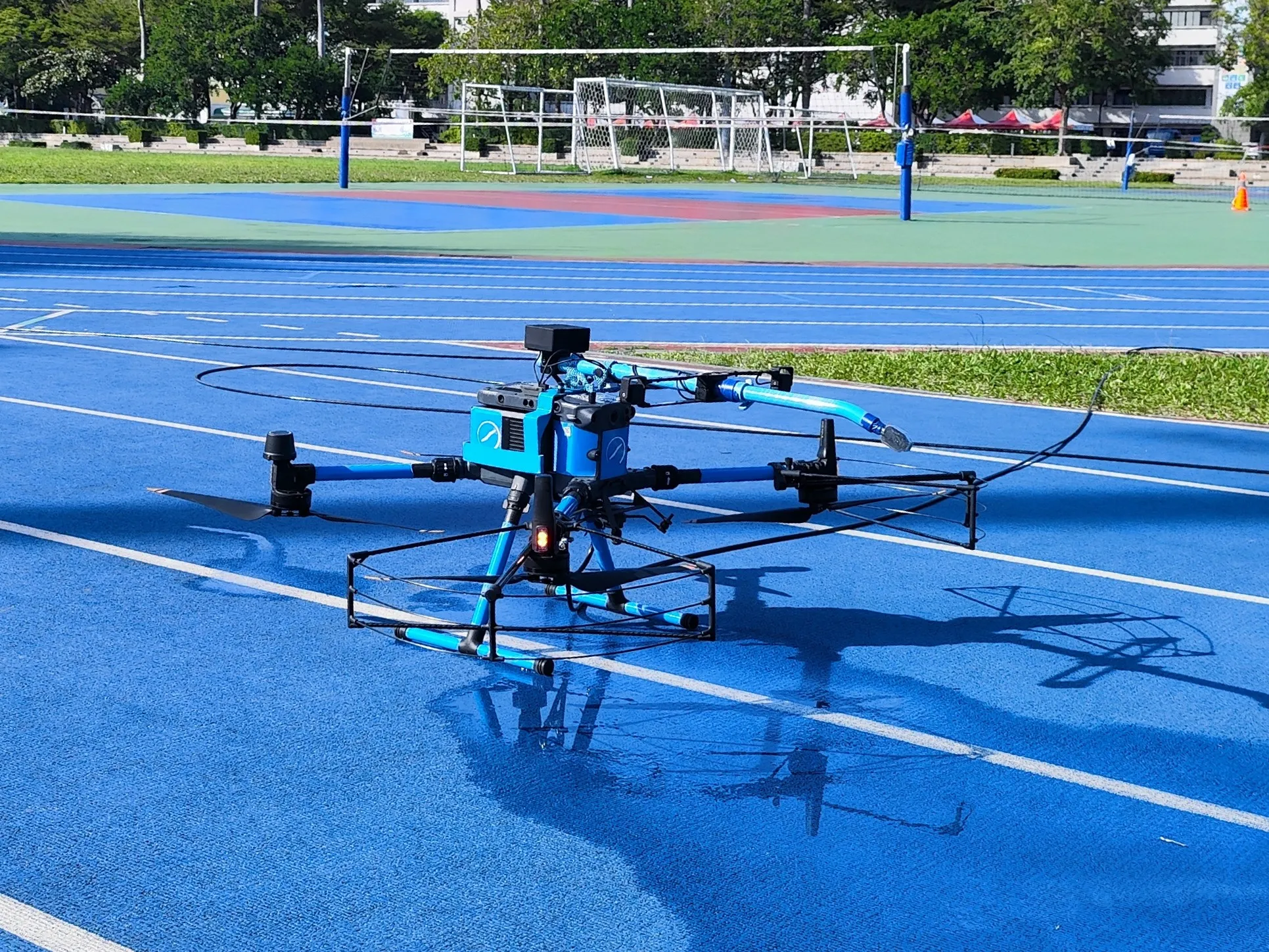 無人機高空清潔